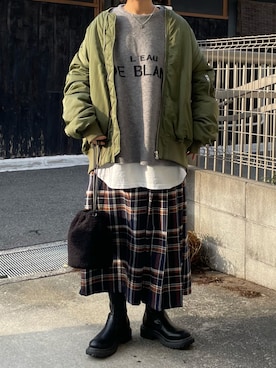 「ロゴニット」｜「アイテム（MA-1）」を使った、machikoさん（レディース・155cm）の冬コーディネート