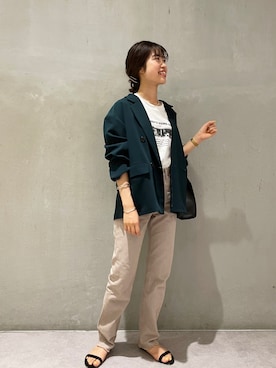 「ベージュパンツ」｜「アイテム（その他アウター）」を使った、rionaさん（レディース・158cm）の夏コーディネート
