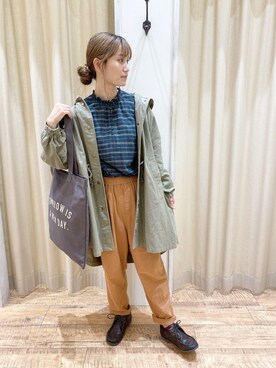 「秋」｜「アイテム（ノーカラーコート）」を使った、りえさん（レディース・156cm）の秋コーディネート