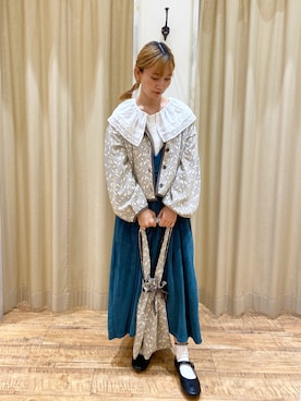 「秋先取りコーデ」｜「アイテム（ノーカラージャケット）」を使った、りえさん（レディース・156cm）の秋コーディネート
