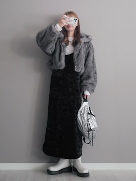 「アイテム（ボディバッグ/ウエストポーチ）」を使った、miiさん（レディース・162cm）の秋コーディネート