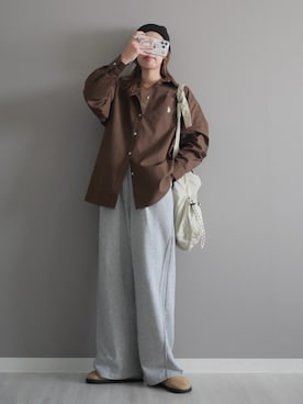 「アイテム（シャツ/ブラウス）」を使った、miiさん（レディース・162cm）の秋コーディネート