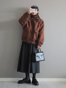「アイテム（ムートンコート）」を使った、miiさん（レディース・162cm）の秋コーディネート