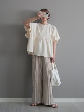 「reca（レカ）のフレンチフリル袖ワイドカットソー（Tシャツ/カットソー、ホワイト系）」を使った、miiさん（レディース・162cm）の春コーディネート