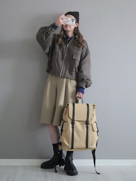 「アイテム（バックパック/リュック）」を使った、miiさん（レディース・162cm）の秋コーディネート