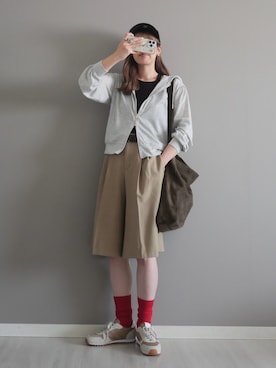 「BONLECILL（ボンルシール）の【UVカット/マシンウォッシャブル 】ゴールドダブルZIPライトフーディー/パーカー 紫外線対策（パーカー、グレー系）」を使った、miiさん（レディース・162cm）の春コーディネート