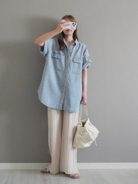 「reca（レカ）の半袖デニムシャツ（シャツ/ブラウス、ブルー系）」を使った、miiさん（レディース・162cm）の春コーディネート