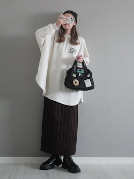 「アイテム（ボストンバッグ）」を使った、miiさん（レディース・162cm）の秋コーディネート