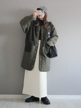 「アイテム（その他アウター、グリーン系）」を使った、miiさん（レディース・162cm）の秋コーディネート