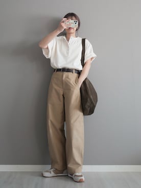 「florist（フローリスト）の【A4収納可・2WAY】フェイクスエードワンショルダーバッグ/トートバッグ（ショルダーバッグ、グリーン系）」を使った、miiさん（レディース・162cm）の春コーディネート