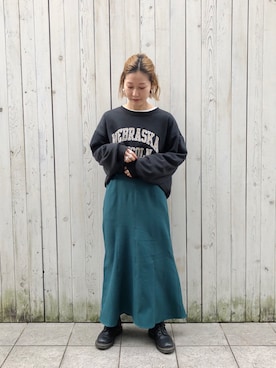 「Samansa Mos2 blue」｜「アイテム（スウェット）」を使った、miyaさん（レディース・158cm）の冬コーディネート