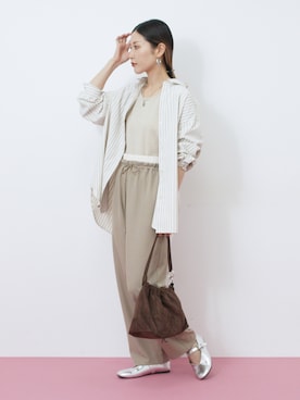 「アイテム（ドレスシューズ）」を使った、miyaさん（レディース・158cm）の秋コーディネート