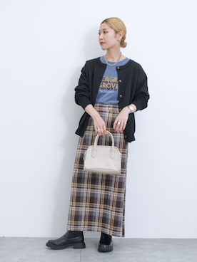「Samansa Mos2 blue」｜「アイテム（アナログ腕時計）」を使った、miyaさん（レディース・158cm）の秋コーディネート