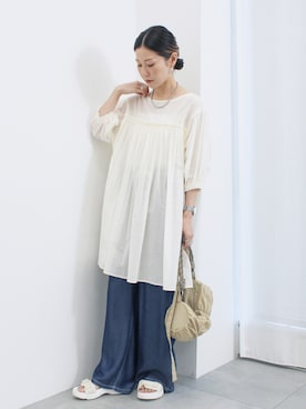 「アイテム（ドレスシューズ）」を使った、miyaさん（レディース・158cm）の秋コーディネート