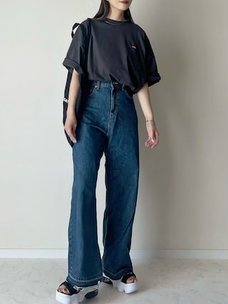 「Java（ジャバ）の《Javaジャバコラボ》バック刺繍で抜かりなくキマる。オーガニックコットン混 綿100％レシピ刺繍ビッグロゴロックTシャツ（Tシャツ/カットソー）」を使った、haru さん（レディース・162cm）の夏コーディネート