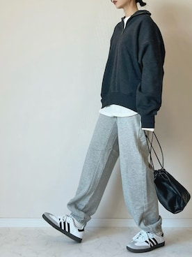 「Reebok（リーボック）のアイテム」を使った、haru さん（レディース・162cm）の冬コーディネート