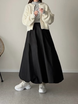「しまむら（シマムラ）のアイテム（Tシャツ/カットソー、グレー系）」を使った、haru さん（レディース・162cm）の秋コーディネート