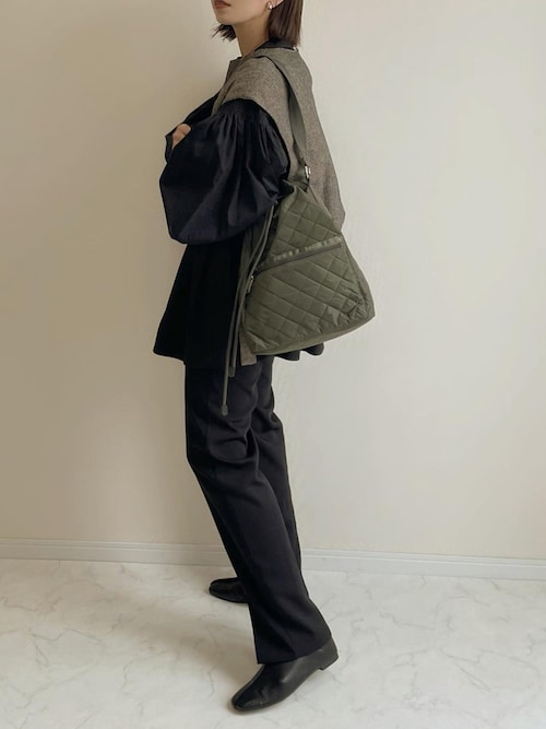 pleats volume blouse | Acka.｜ エーシーケーエー｜公式