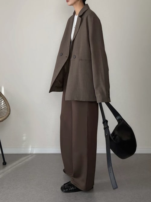 「NOGLE(ノグル)の【NOGLE/ノグル】オーバーライトテーラードジャケット(テーラードジャケット)」を使った、haru さん(レディース・162cm)の冬コーディネート