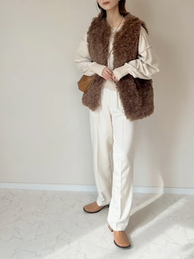 「lawgy（ラウジー）のpleats shoulder bag（ショルダーバッグ）」を使った、haru さん（レディース・162cm）の冬コーディネート