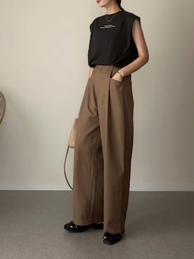 「しまむら（シマムラ）のアイテム（Tシャツ/カットソー、ブラック系）」を使った、haru さん（レディース・162cm）の春コーディネート