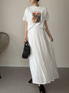 「しまむら（シマムラ）のアイテム（Tシャツ/カットソー、ホワイト系）」を使った、haru さん（レディース・162cm）の夏コーディネート