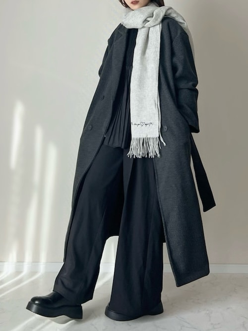 セール】洗練された 冬スタイルを彩る。 フェイク ウール ベルト付き