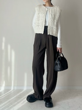 「アイテム（スリッポン）」を使った、haru さん（レディース・162cm）の秋コーディネート