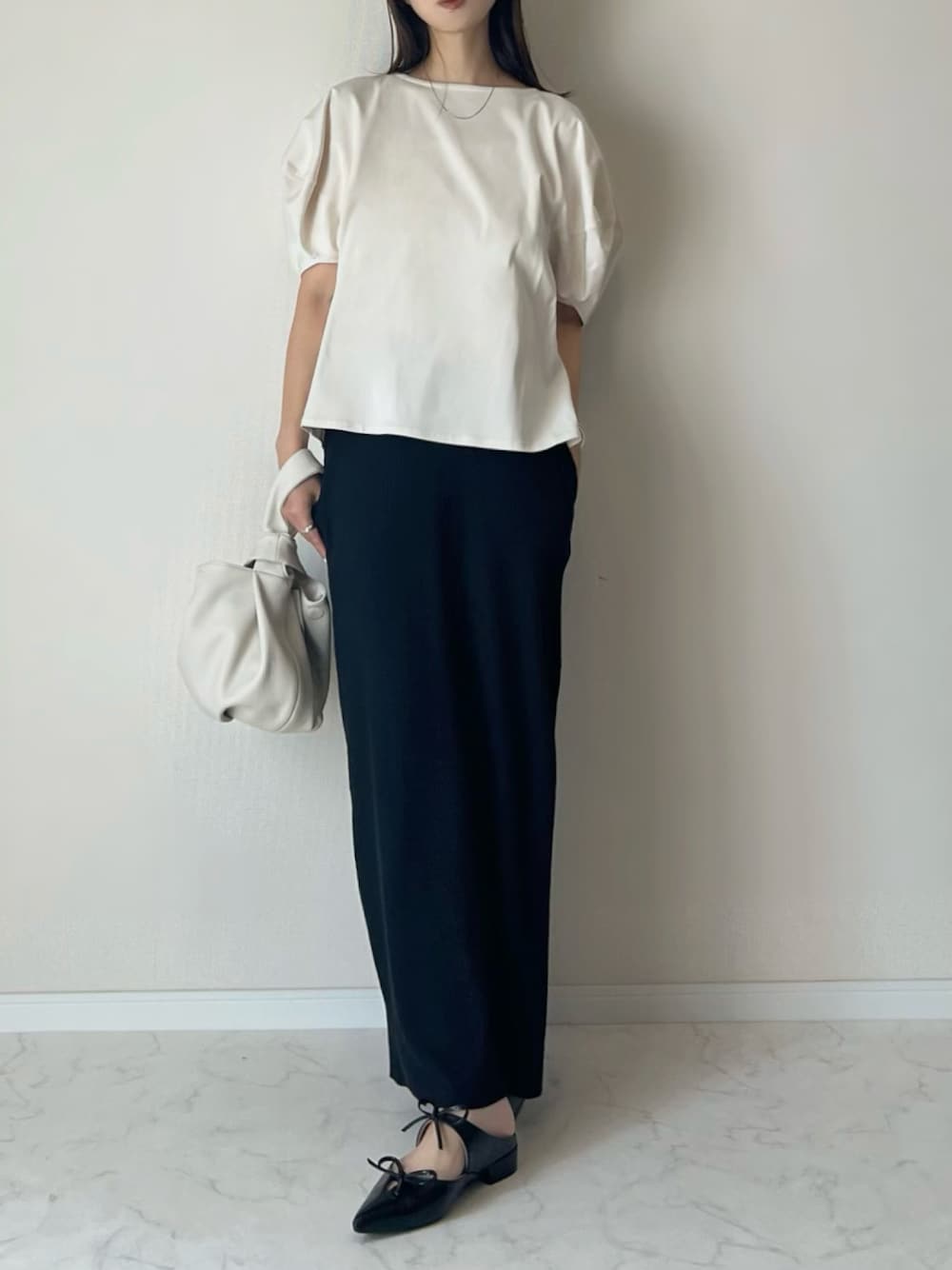 Tシャツ(半袖+袖なし) iamofficial balloon puff sleeve cut I_am（アイアム）の「balloon puff sleeve cut（Tシャツ/カットソー