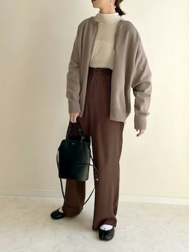 「Mayree（メイリー）のアイテム（パンツ）」を使った、haru さん（レディース・162cm）の冬コーディネート