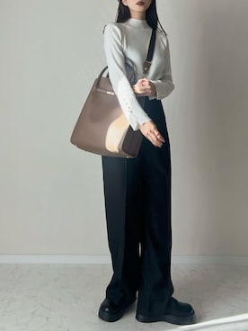 「アイテム（スリッポン）」を使った、haru さん（レディース・162cm）の秋コーディネート