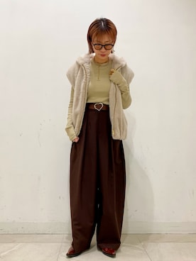 「アイテム（ベスト）」を使った、こいさん（レディース・165cm）の秋コーディネート