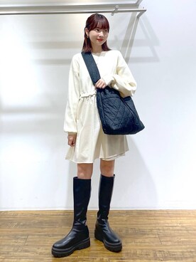 「LOWRYS FARM（ローリーズファーム）のステンレスプレートネックレス　973053（ネックレス）」を使った、narumiさん（レディース・151cm・20代）の秋コーディネート