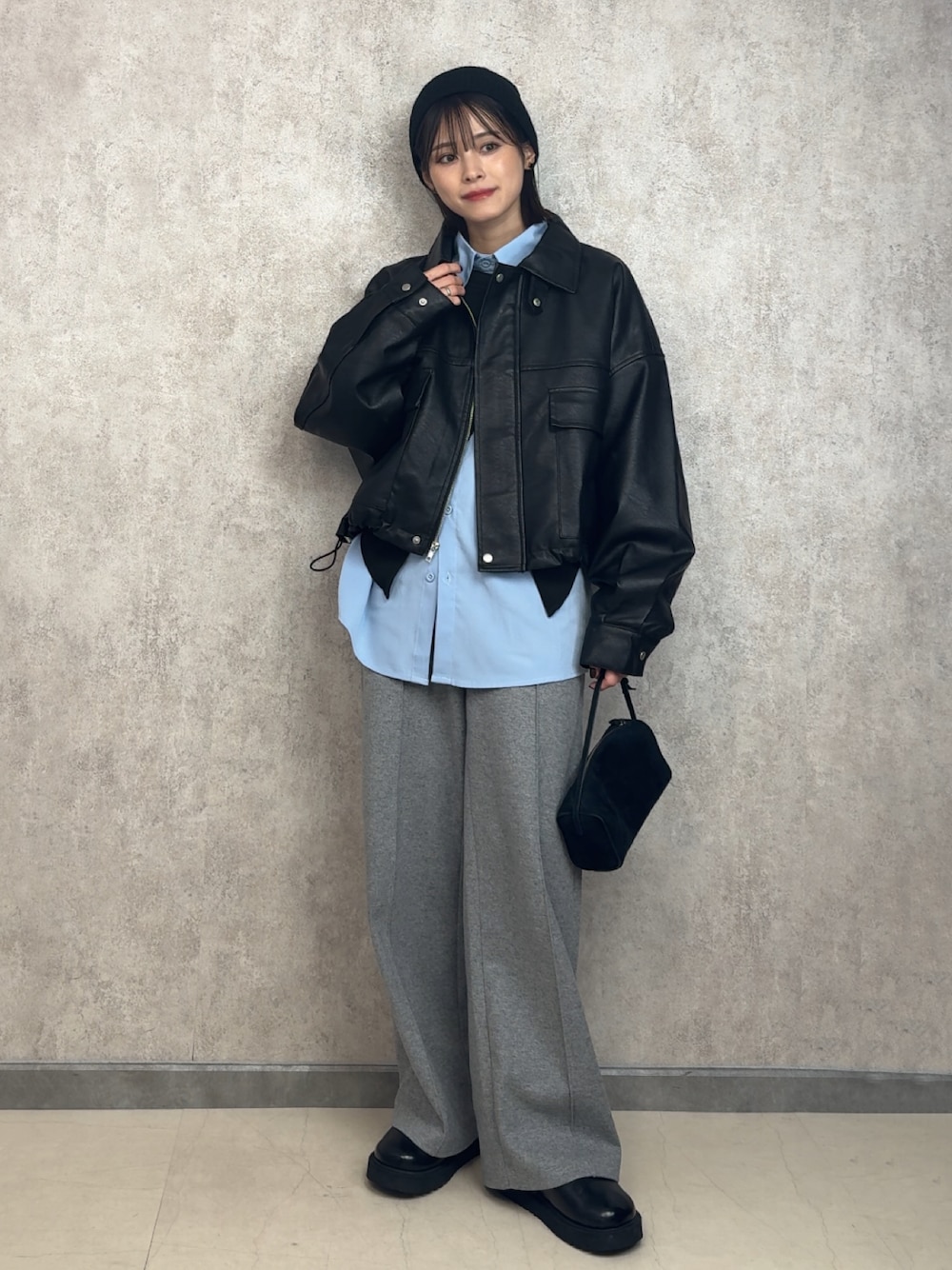 「最近のいい感じコーデ、yunco_de、GRL、UNIQLO、ザロウ」｜「Ungridのリブ編みニット帽（ニットキャップ/ビーニー、ブラック系）」を使った、yunさん（レディース・153cm）の冬コーディネートの1枚目の写真