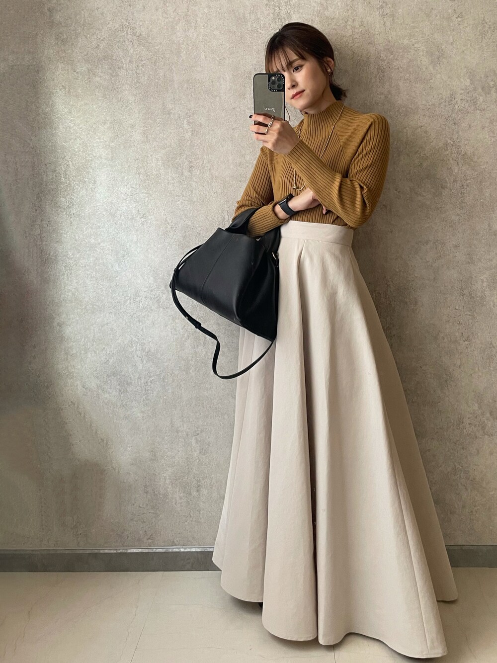 「だから秋服が好き、秋のコーデ、休日スタイル、レトロガール」｜「RETRO GIRLのリブハイネックニット（ニット/セーター、イエロー系）」を使った、yunさん（レディース・153cm）の秋コーディネートの1枚目の写真
