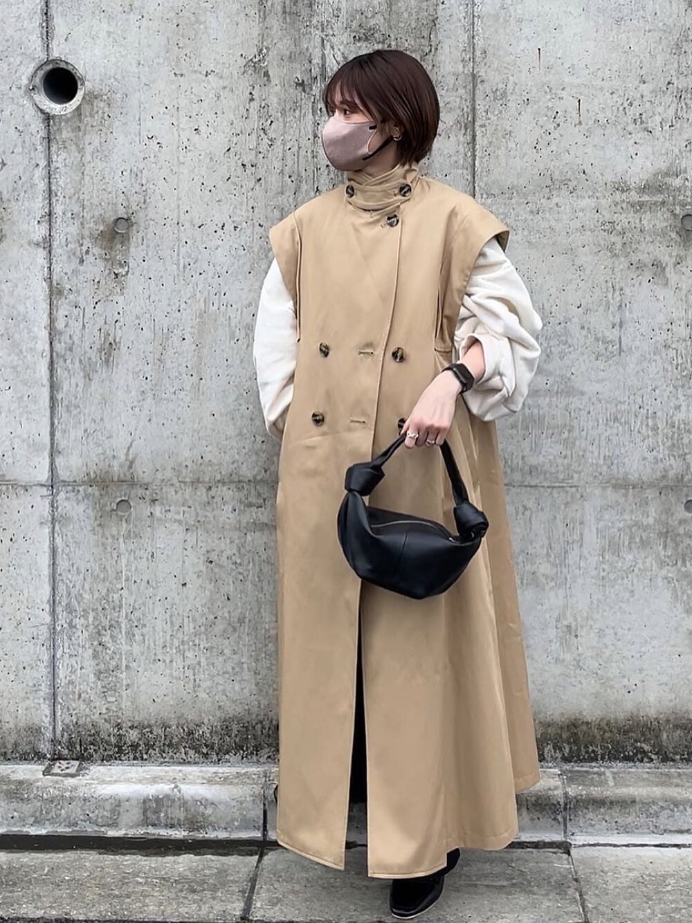 「トレンチコート、yunくろ、yunclo、yunco_de、オトナカジュアル、BOTTEGA VENETA、春コーデ、ゆるコーデ、淡色コーデ」｜「ReNormの【pocoコラボ】トレンチロングジレ（トレンチコート、ベージュ系）」を使った、yunさん（レディース・153cm）の春コーディネートの1枚目の写真