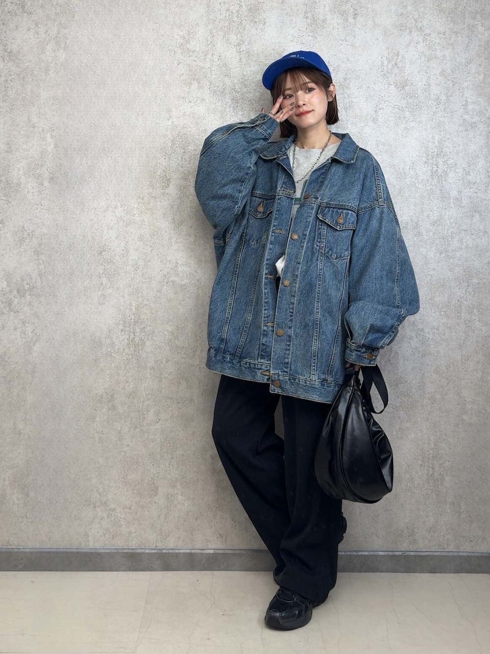 「春ファッション、デニムジャケット、153cm、低身長、yunco_de」｜「Ungridのビッグシルエットデニムジャケット（デニムジャケット、ブルー系）」を使った、yunさん（レディース・153cm）の春コーディネートの1枚目の写真