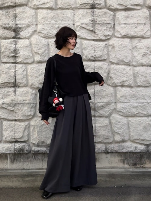 rkkrさん専用】【美品】LOHEN 裾タックPants 黒 rkkrさん専用】【美品