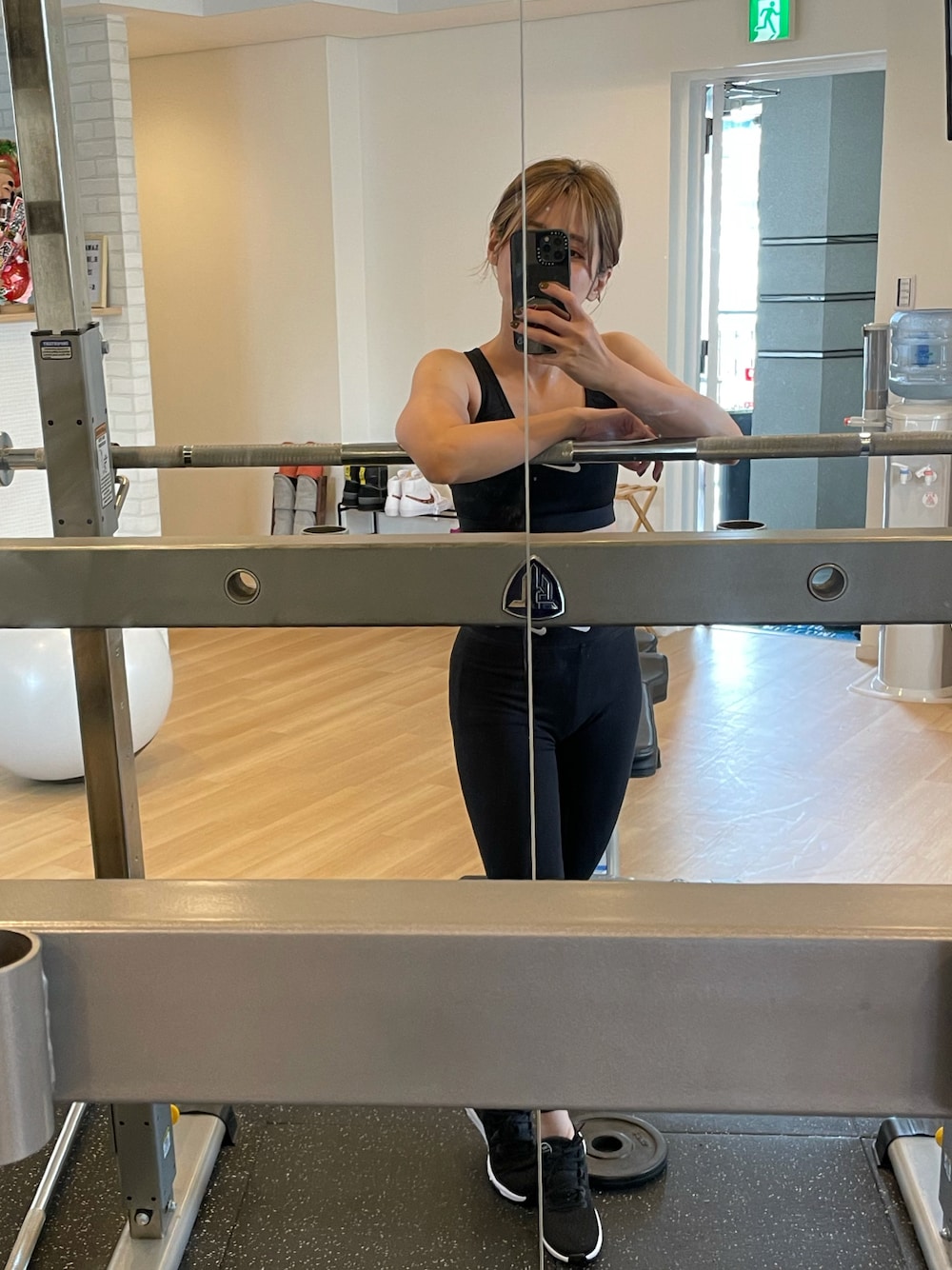 「COOLなこのコが仲間入り、夏コーデ、オトナ女子、トレーニングウェア、NIKE」｜「NIKEの【NIKE】ナイキ シティ トレイナー 3 ウィメンズトレーニングシューズ（スニーカー、ブラック系）」を使った、yunさん（レディース・153cm）の夏コーディネートの1枚目の写真