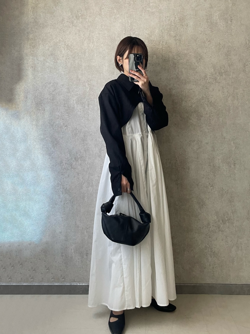 「チョコ色に染まれ、モノトーン、ブラックチョコ、yunco_de、ゆみーつ、meets、春、ECRIRE✖︎yun、ゆるコーデ」｜「meetsのアイテム（トップス、ブラック系）」を使った、yunさん（レディース・153cm）の冬コーディネートの1枚目の写真