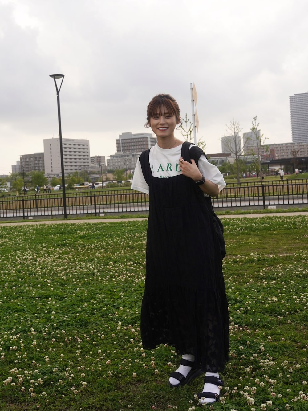 「PR、tiptop、ジャガードワンピース、153cm、低身長、お出かけコーデ日記、yunco_de」｜「tiptopのシアージャガードノースリワンピース（ワンピース、ブラック系）」を使った、yunさん（レディース・153cm）の春コーディネートの1枚目の写真