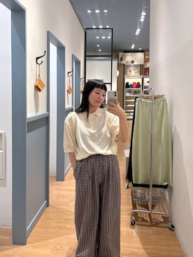 「LOWRYS FARM（ローリーズファーム）のブークレニットポロＳＳ 669414（Tシャツ/カットソー、ホワイト系）」を使った、こんさんさん（レディース・155cm）の春コーディネート