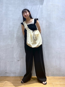「ローリーズファーム(LOWRYS FARM)」｜「アイテム（オールインワン・サロペット）」を使った、こんさんさん（レディース・155cm）の夏コーディネート