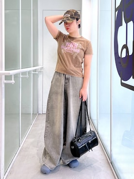 「3.3 Field Trip （3.3フィールドトリップ）の3.3 Field Trip／ダブルポケットレザーBAG（ハンドバッグ）」を使った、みょん／ALAND STAFFさん（レディース・164cm）の夏コーディネート