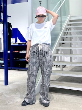 「LMCのアイテム（トップス）」を使った、みょん／ALAND STAFFさん（レディース・164cm）の夏コーディネート