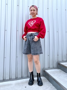 「肌見せ」｜「アイテム（スウェット）」を使った、みょん／ALAND STAFFさん（レディース・164cm）の秋コーディネート