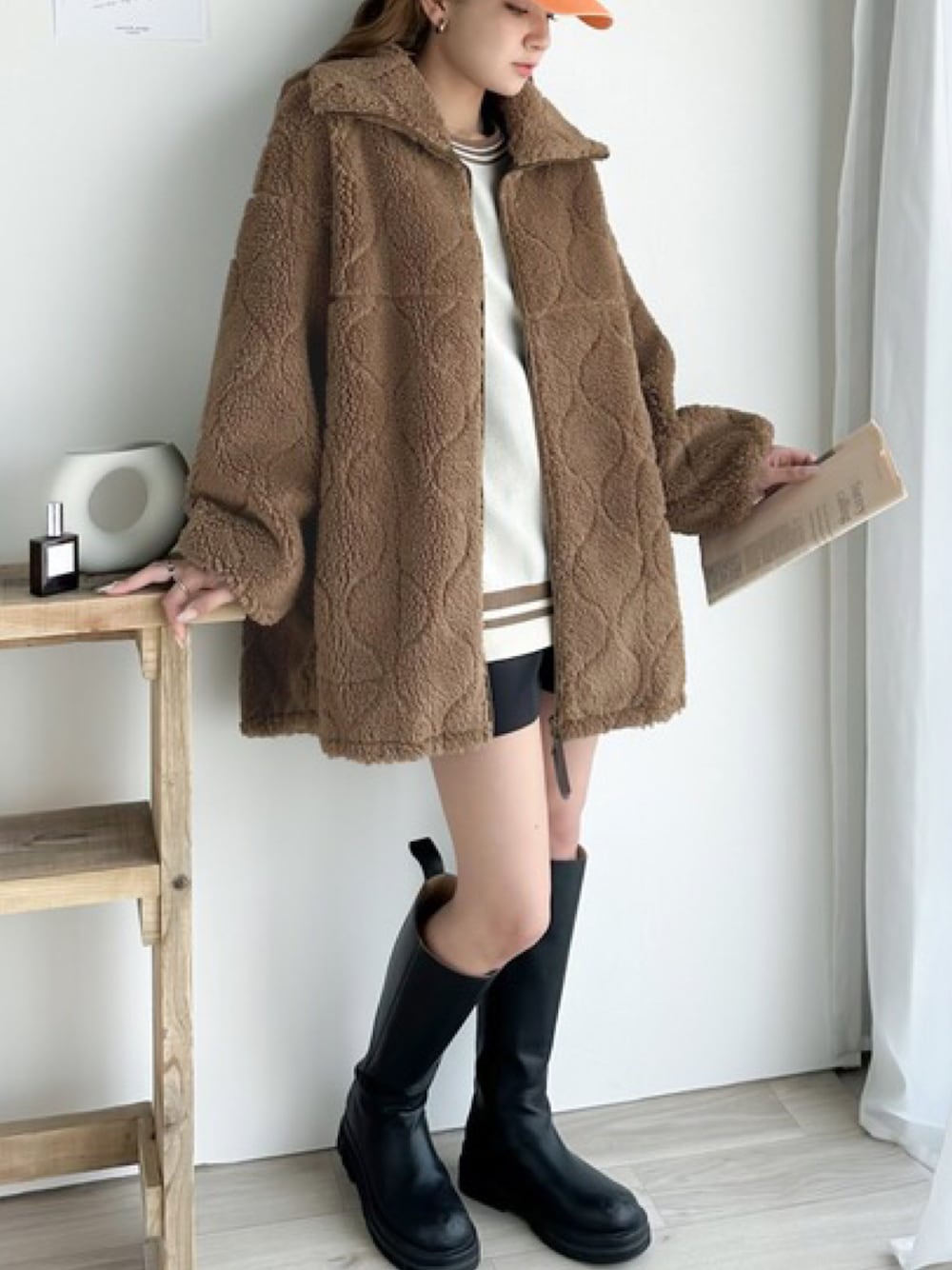 「classicalelfのゆるっとたぷっと。ビッグカラーキルティングダブルジップボアブルゾン（ブルゾン、ブラウン系）」を使った、classicalelfクラシカルエルフさん（レディース・163cm）の冬コーディネートの1枚目の写真
