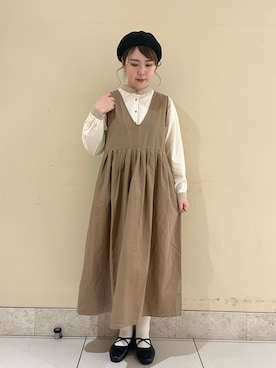 「配色」｜「アイテム（ハンチング/ベレー帽）」を使った、ayaさん（レディース・165cm）の冬コーディネート