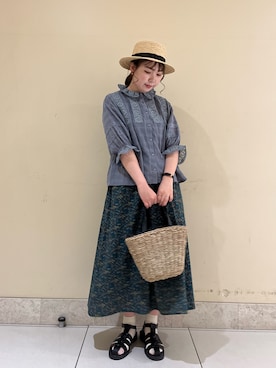 「Samansa Mos2（サマンサ モスモス）のレトロ壁紙風柄スカート（スカート）」を使った、ayaさん（レディース・165cm）の春コーディネート