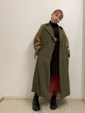 「カーキアウター」｜「アイテム（トレンチコート）」を使った、リコさん（レディース・156cm）の冬コーディネート